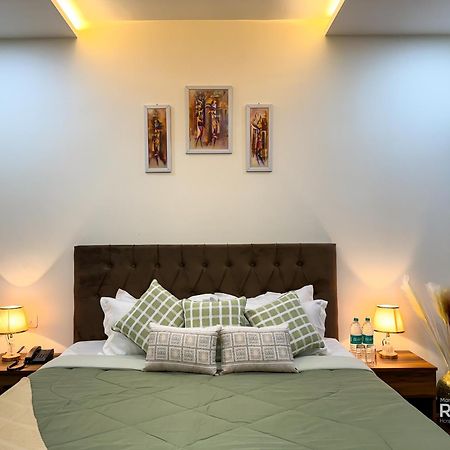 Guru Sadan A Luxe Stay Ayodhya エクステリア 写真