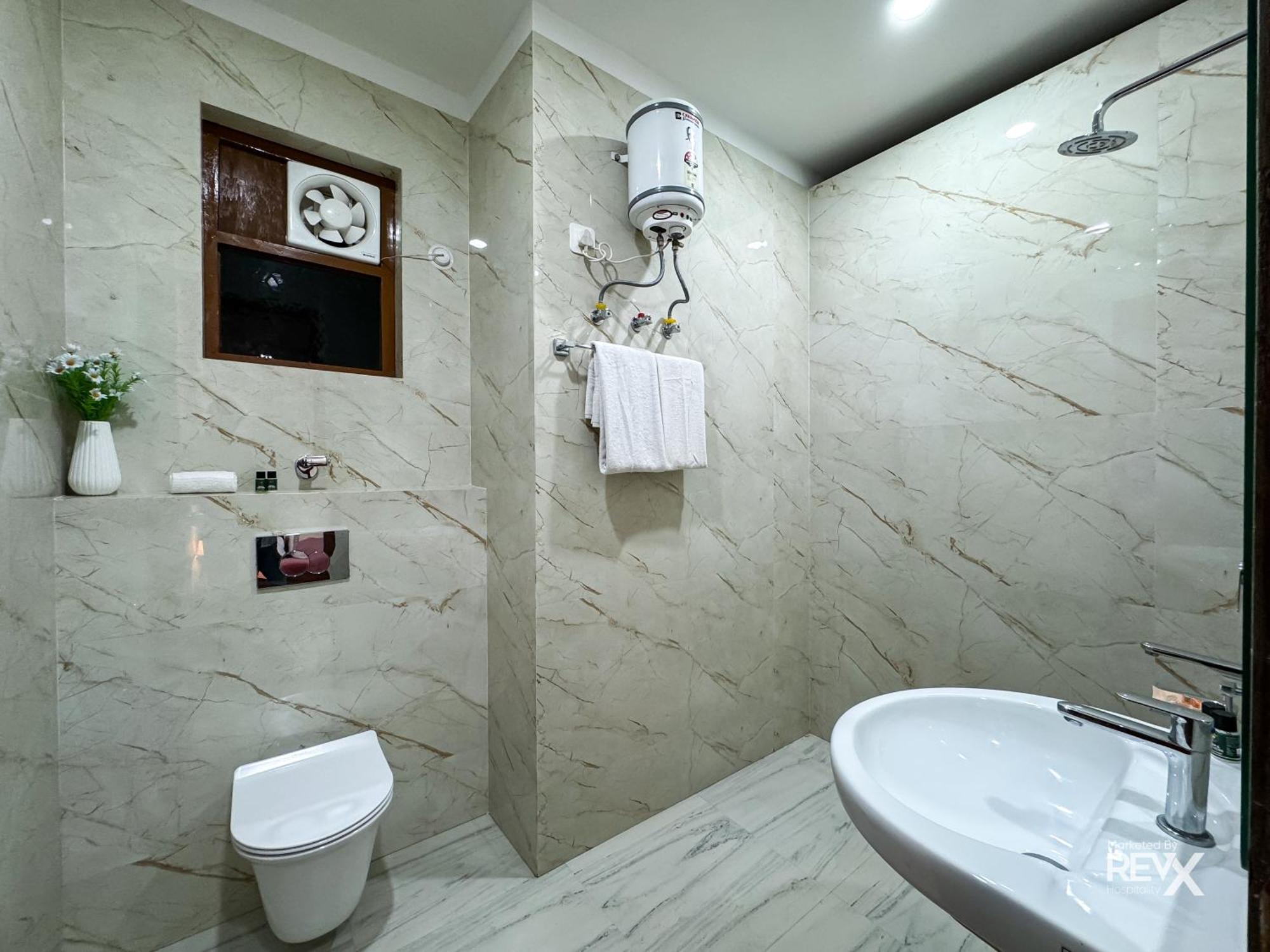 Guru Sadan A Luxe Stay Ayodhya エクステリア 写真