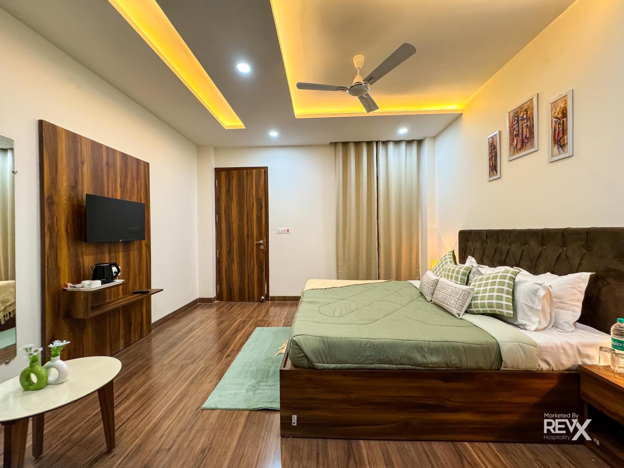 Guru Sadan A Luxe Stay Ayodhya エクステリア 写真