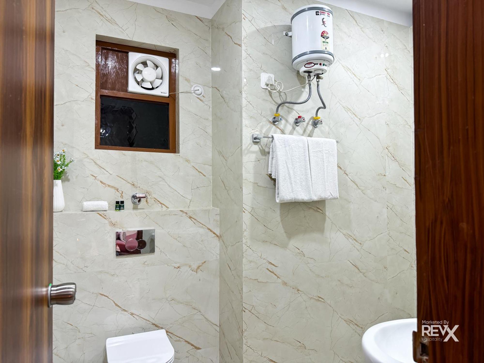 Guru Sadan A Luxe Stay Ayodhya エクステリア 写真